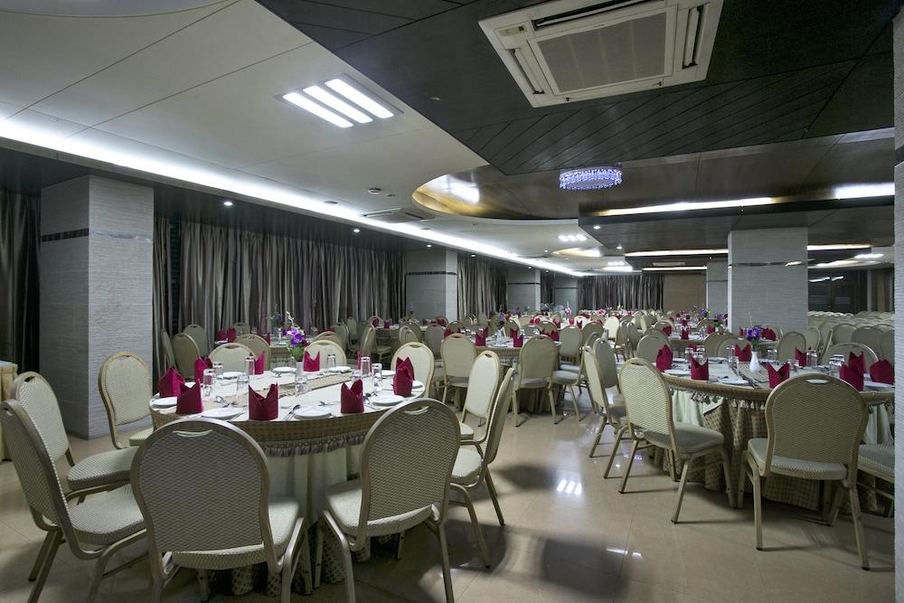 Fars Hotel & Resorts - Bar-Buffet-Pool-Spa Daca Exterior foto