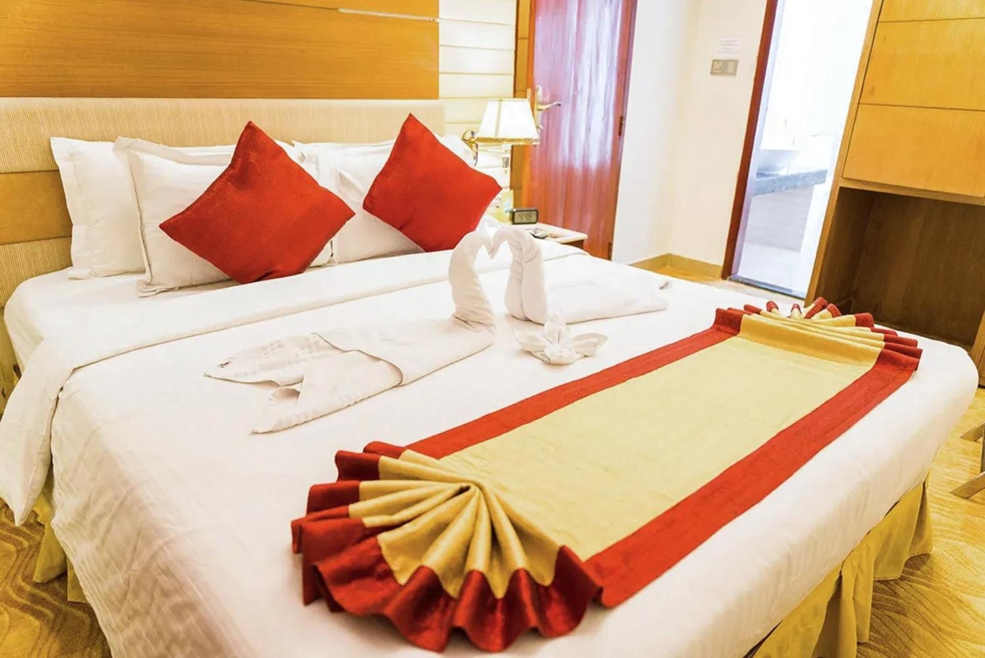Fars Hotel & Resorts - Bar-Buffet-Pool-Spa Daca Exterior foto