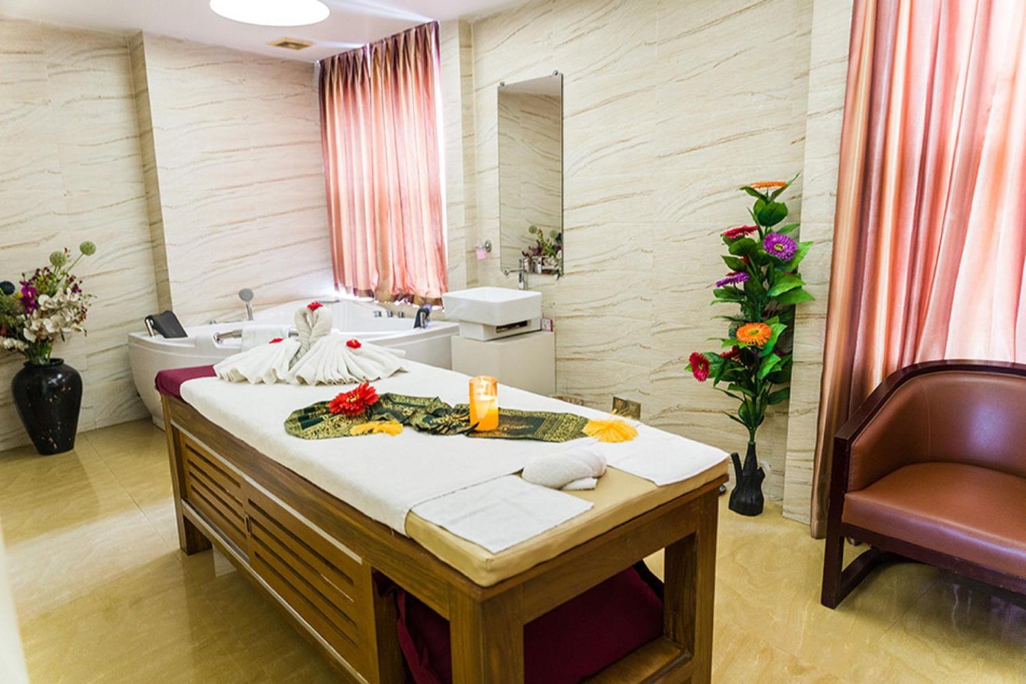 Fars Hotel & Resorts - Bar-Buffet-Pool-Spa Daca Exterior foto