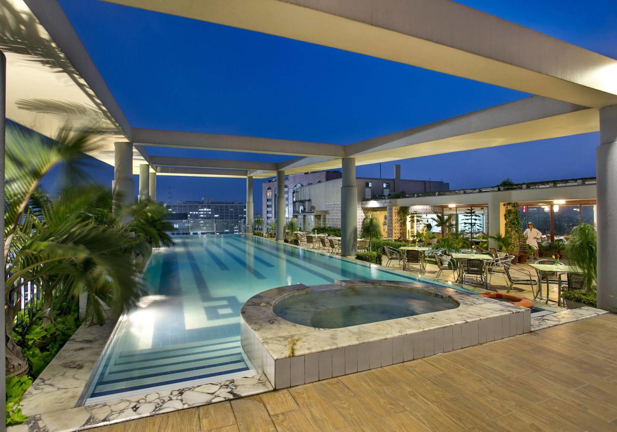 Fars Hotel & Resorts - Bar-Buffet-Pool-Spa Daca Exterior foto